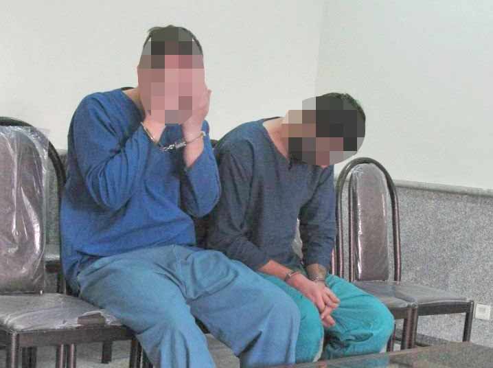 کمین مأمور قلابی برای آدم‌پولدارها