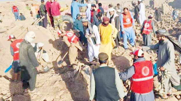 شمارقربانیان زلزله افغانستان به 2400نفر رسید