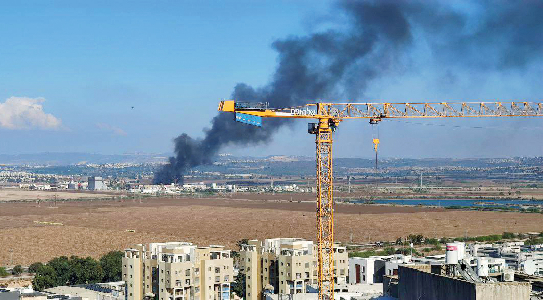 پالایشگاه حیفا زیر آتش موشک‌های مقاومت