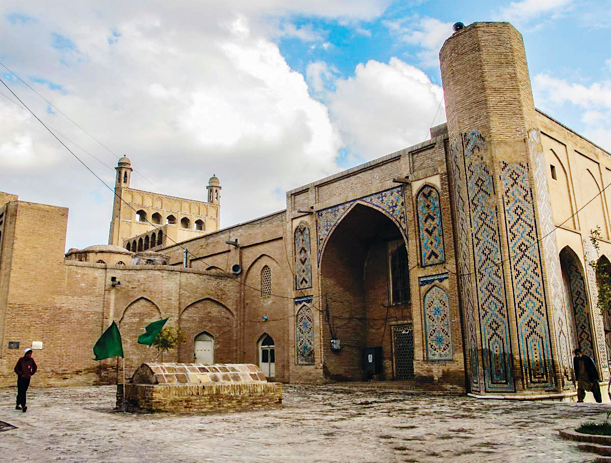 برای نگینِ خراسان؛ «هرات» و مردم زلزله‌زده‌اش