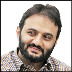 پادشاه لُخت است...