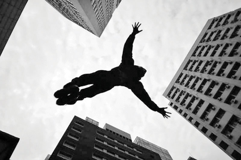 قتل یا خودکشی؟