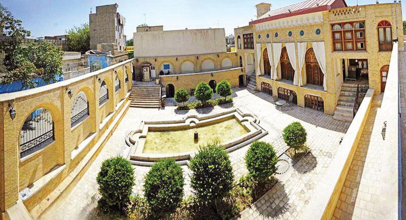 بازرگانان و تاجران هم ماترک‌هایی به‌جا گذاشته‌اند