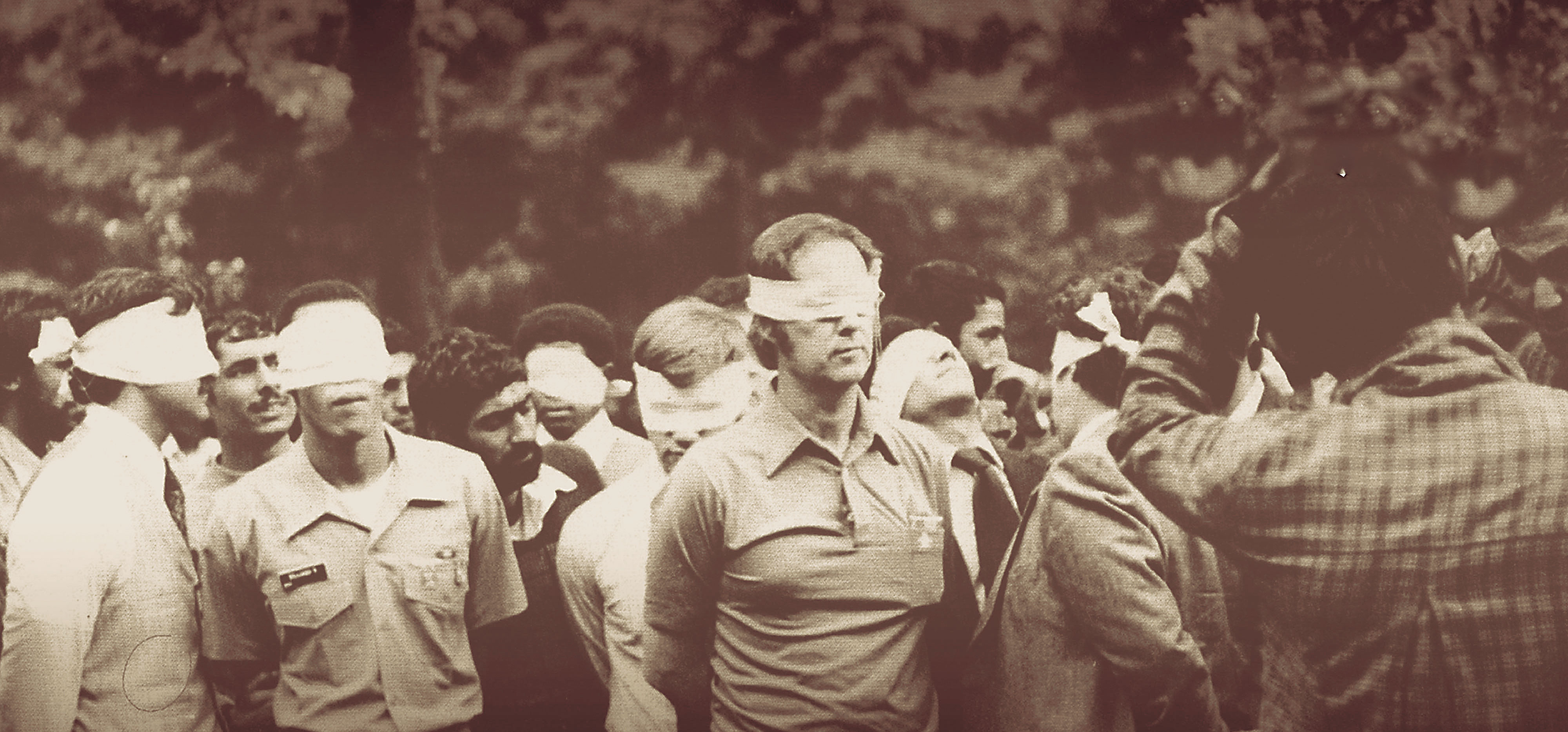 یکی از پیامدهای 13آبان1358 دستمایه نگارش رمان«گروگانکشتگی» به قلم نوید ظریف‌کریمی شده است