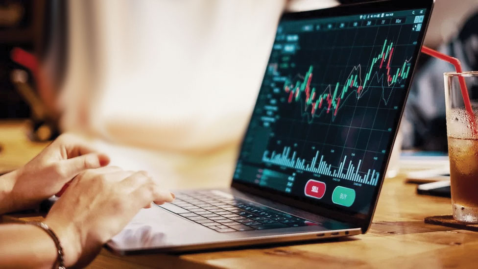 خطر افزایش معاملات غیرقانونی با هوش مصنوعی