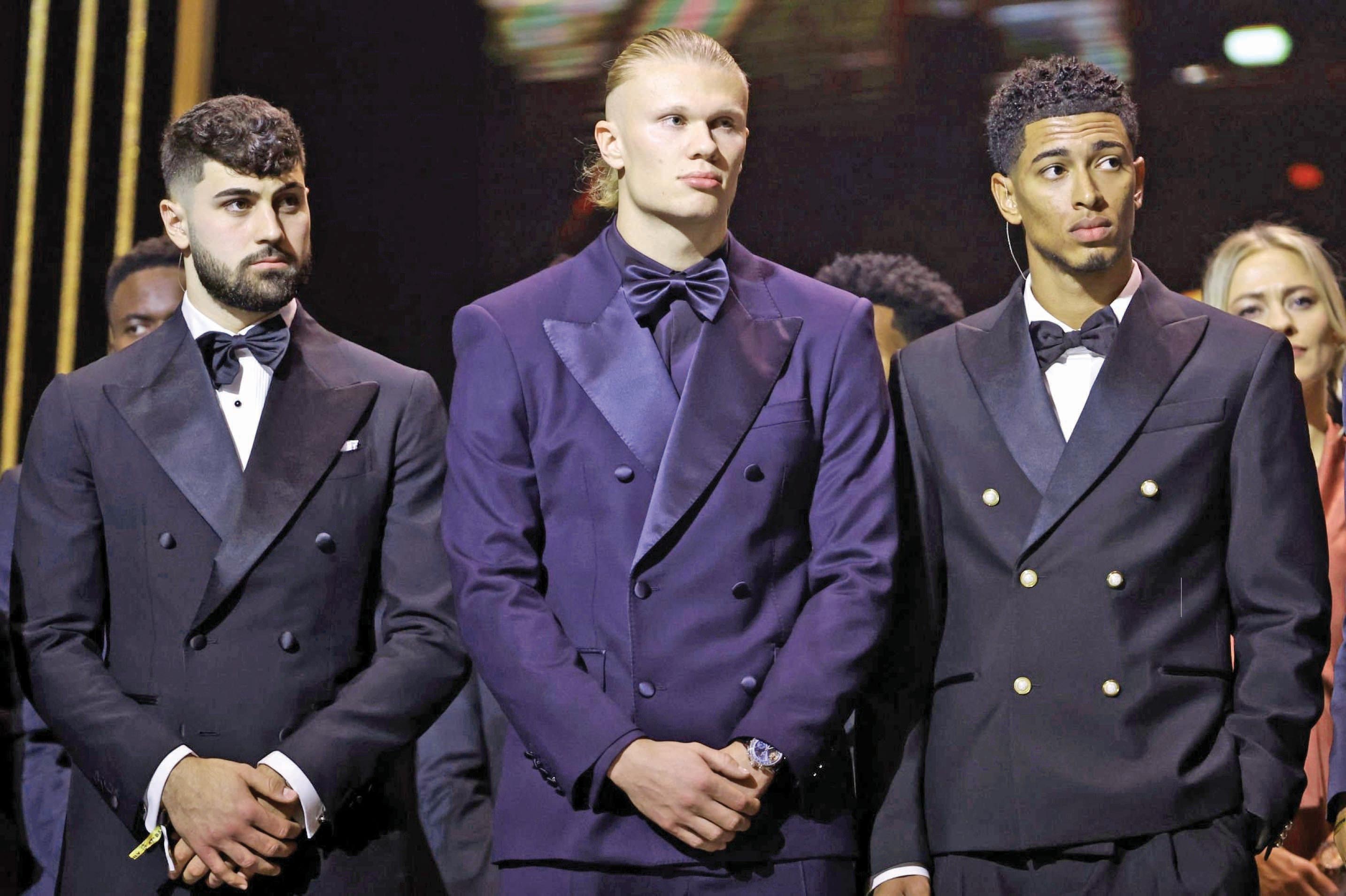 اختلاف 105‌امتیازی