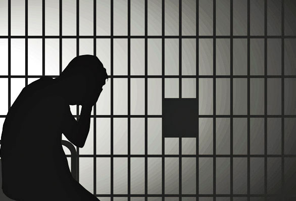 جوان محکوم به قصاص تاکنون توانسته از اولیای دم مهلت بگیرد اما قرار است چند روز دیگر پای چوبه دار برود