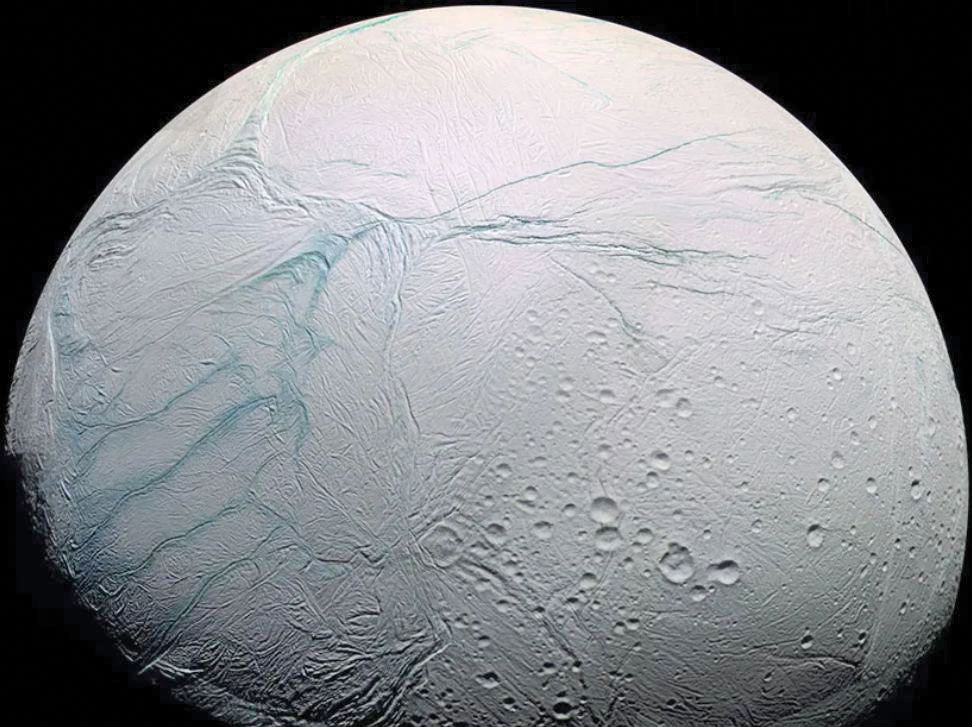 نشانه‌هایی از حیات در قمر زحل