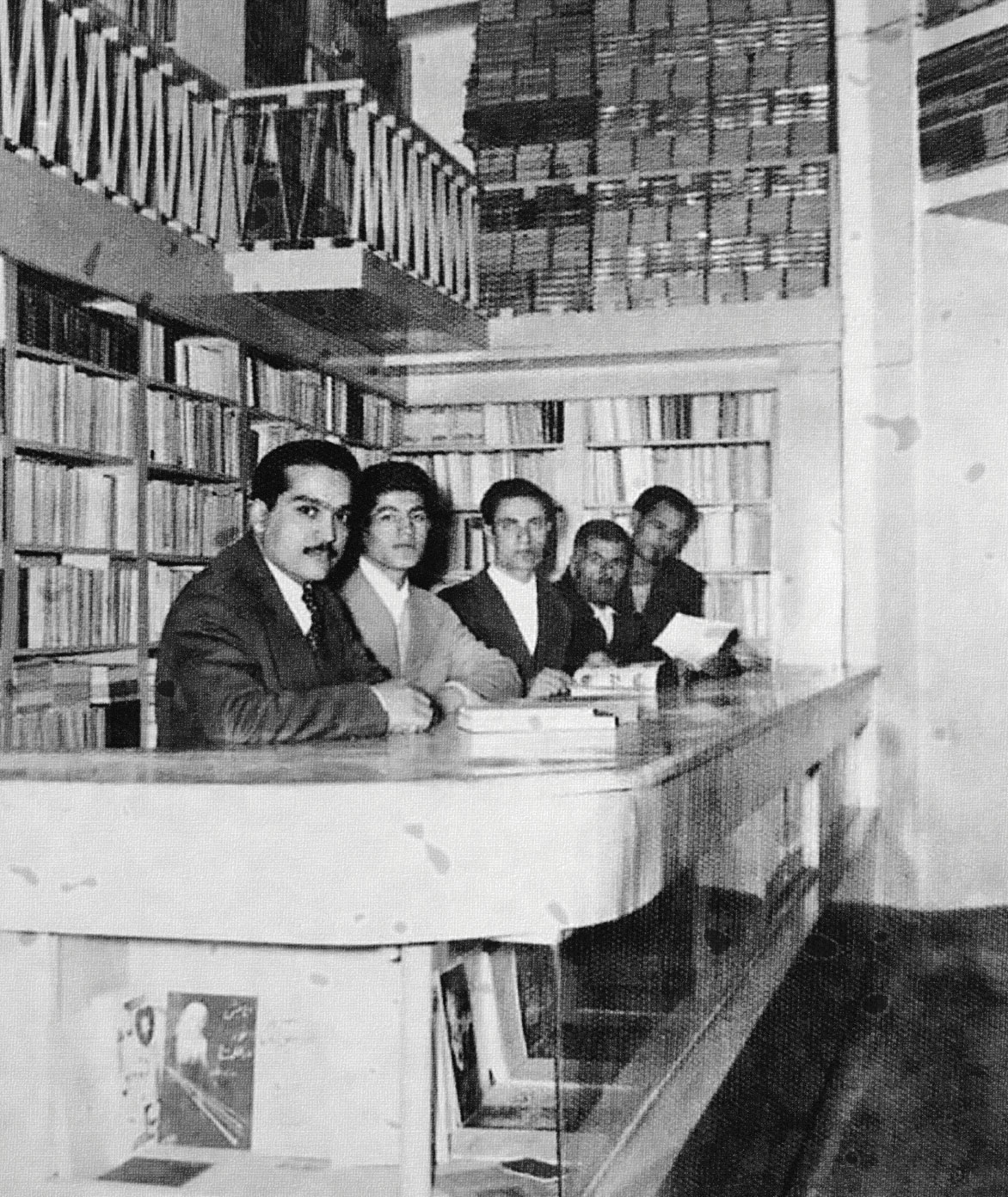 بین‌الحرمین، دروازه‌ دولاب و سوغات خوانساری‌ها