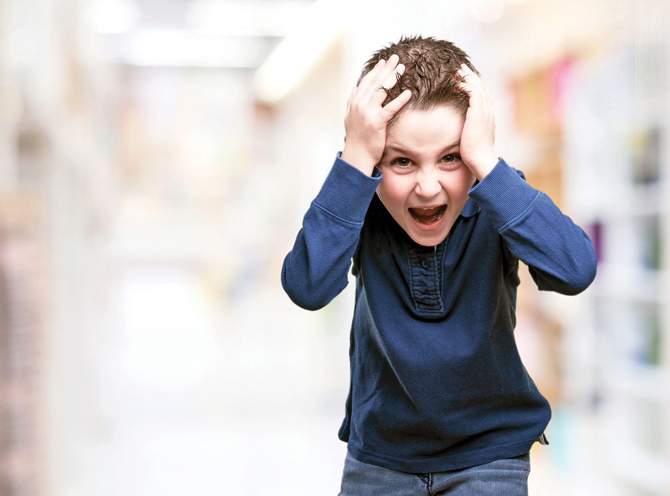 ارتباط آسیب‌های کودکی با سردرد