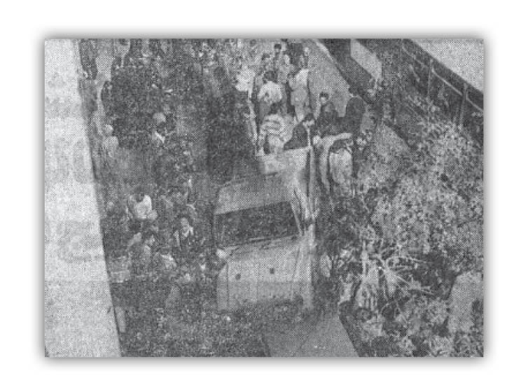 وقتی وانت وارد صف اتوبوس شد