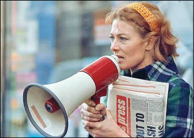 قطع همکاری با سوزان ساراندون به‌دلیل حمایت از فلسطین