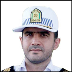 برداشتن چتر به جای خودرو در روزهای بارانی