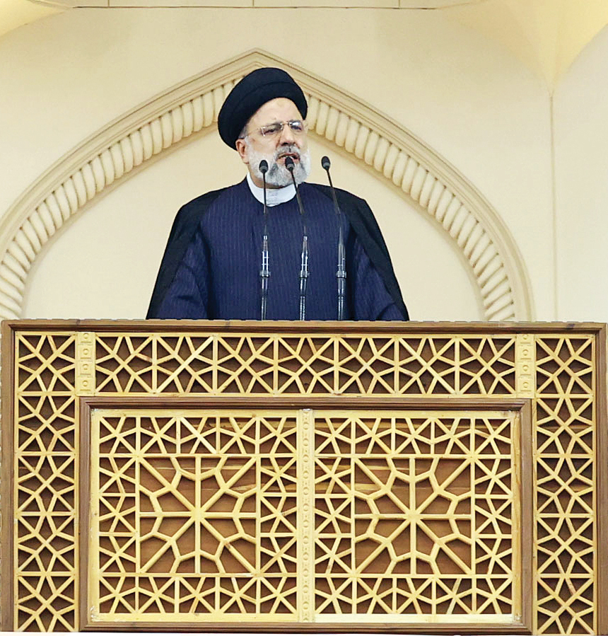 رئیسی در جمع مردم چه گفت؟