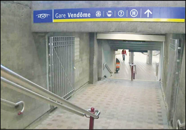 نجات بیماران با انتقال مترو به بیمارستان