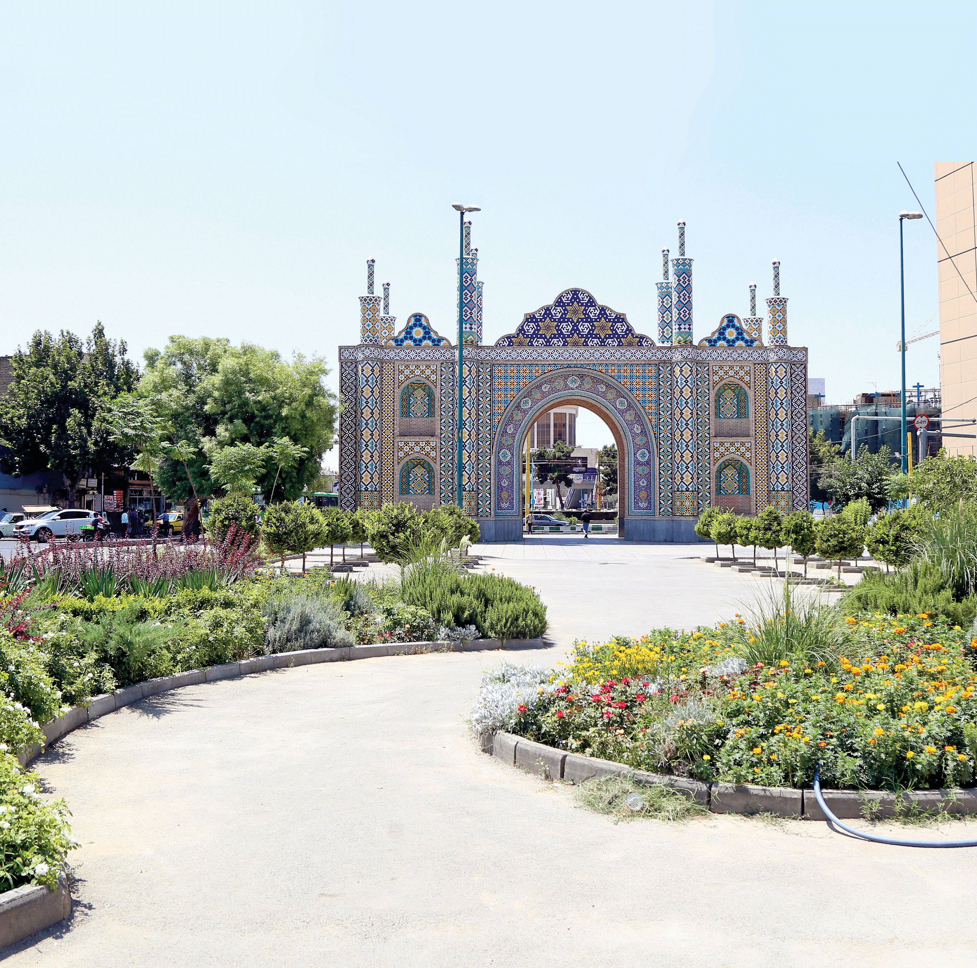 دارایی‌های درخشان دروازه ‌غار