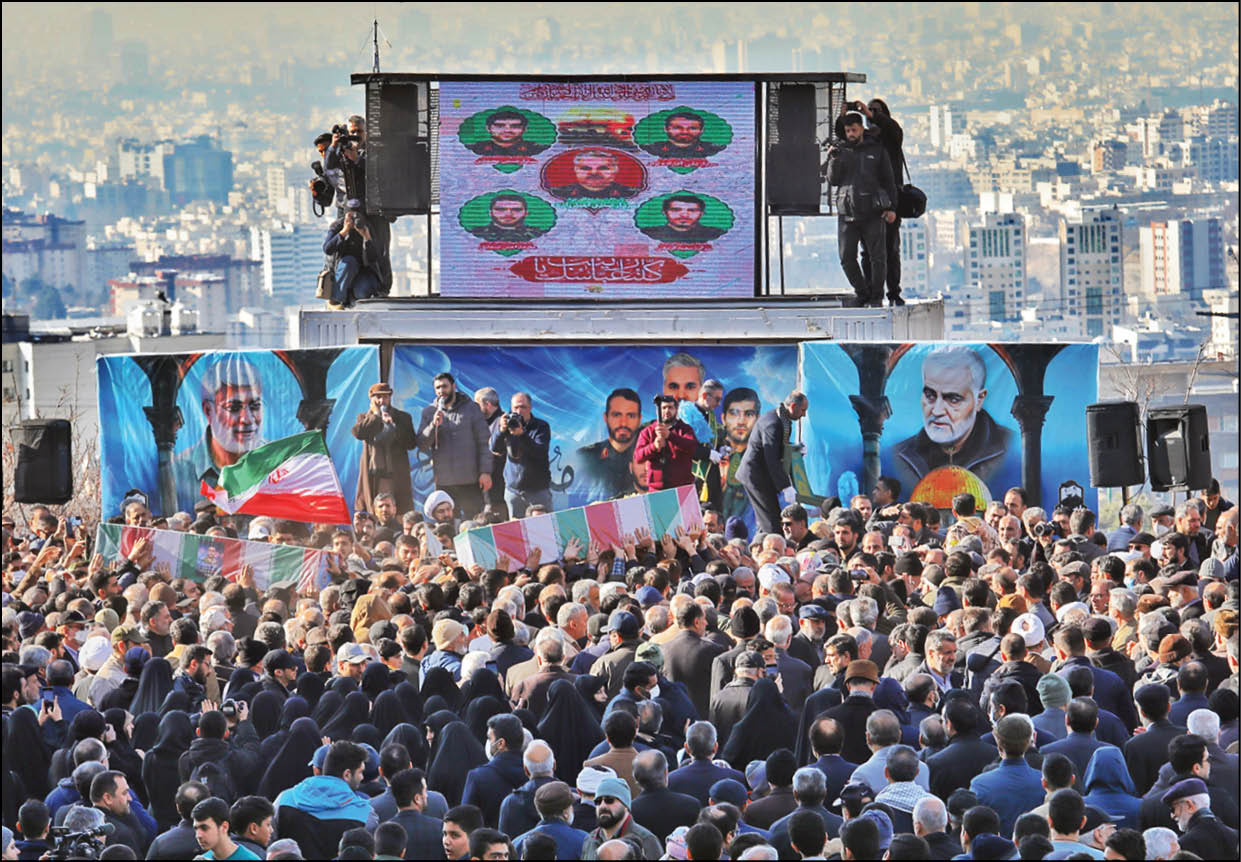 وداع با حاج صادق و یارانش