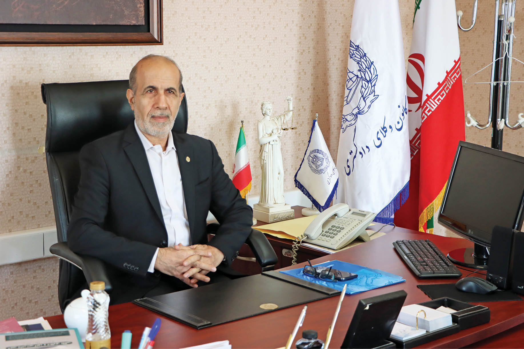 رئیس اداره معاضدت کانون وکلای دادگستری مرکز از خدمات رایگان این اداره به شهروندان می‌گوید