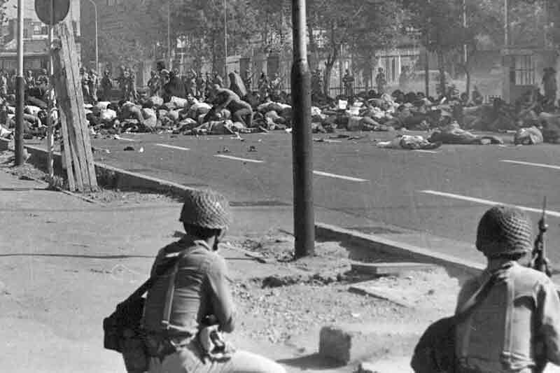 ژاله خون شد