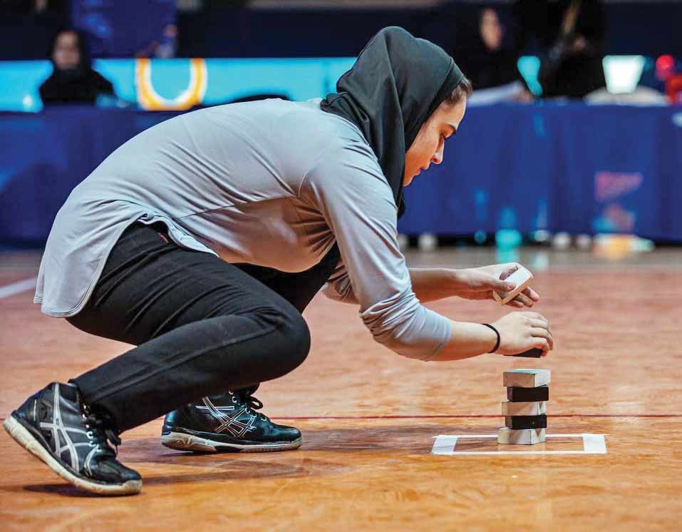 قهرمانان از «قهرمان شهر» می‌گویند