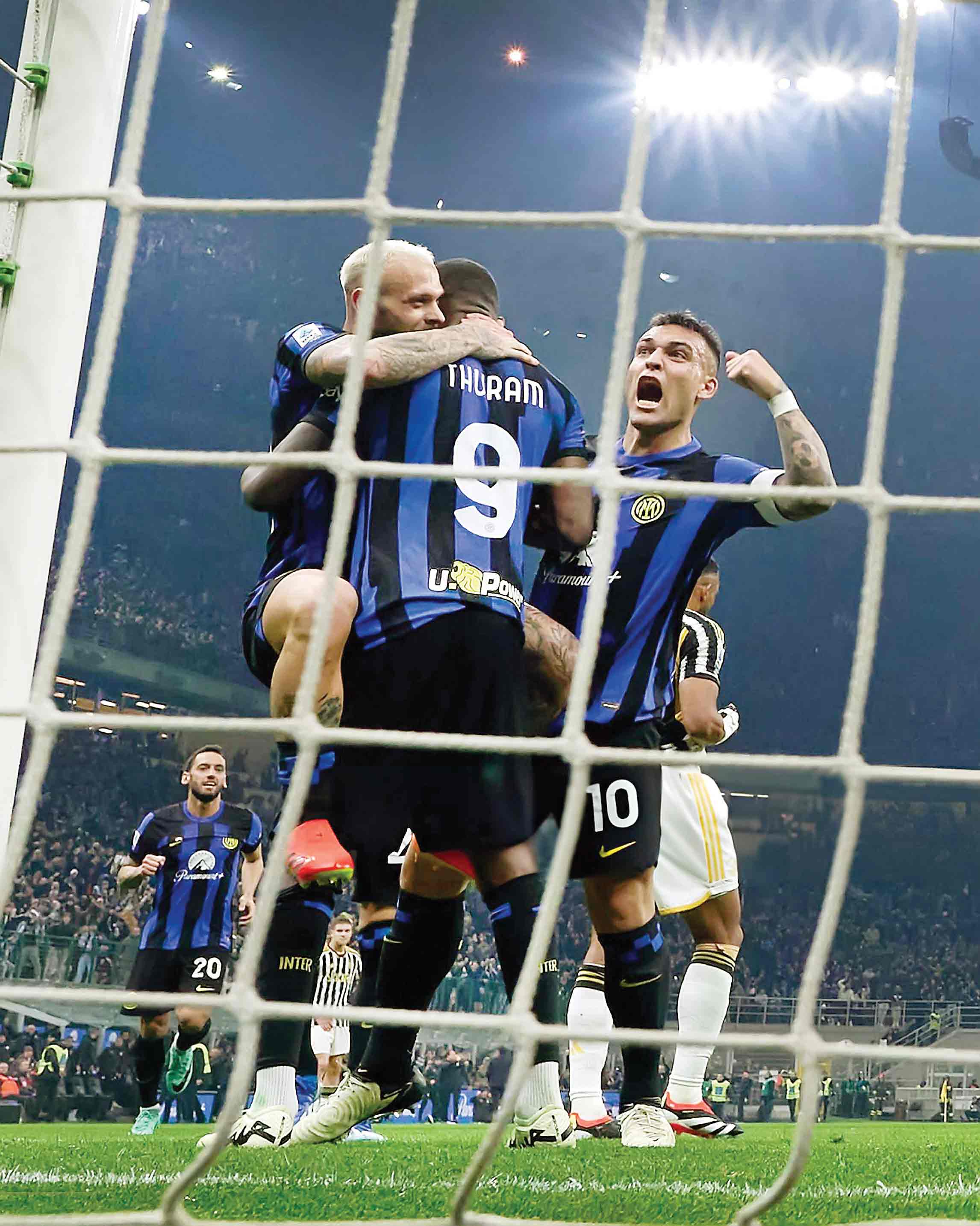 برنده فینال لیگ