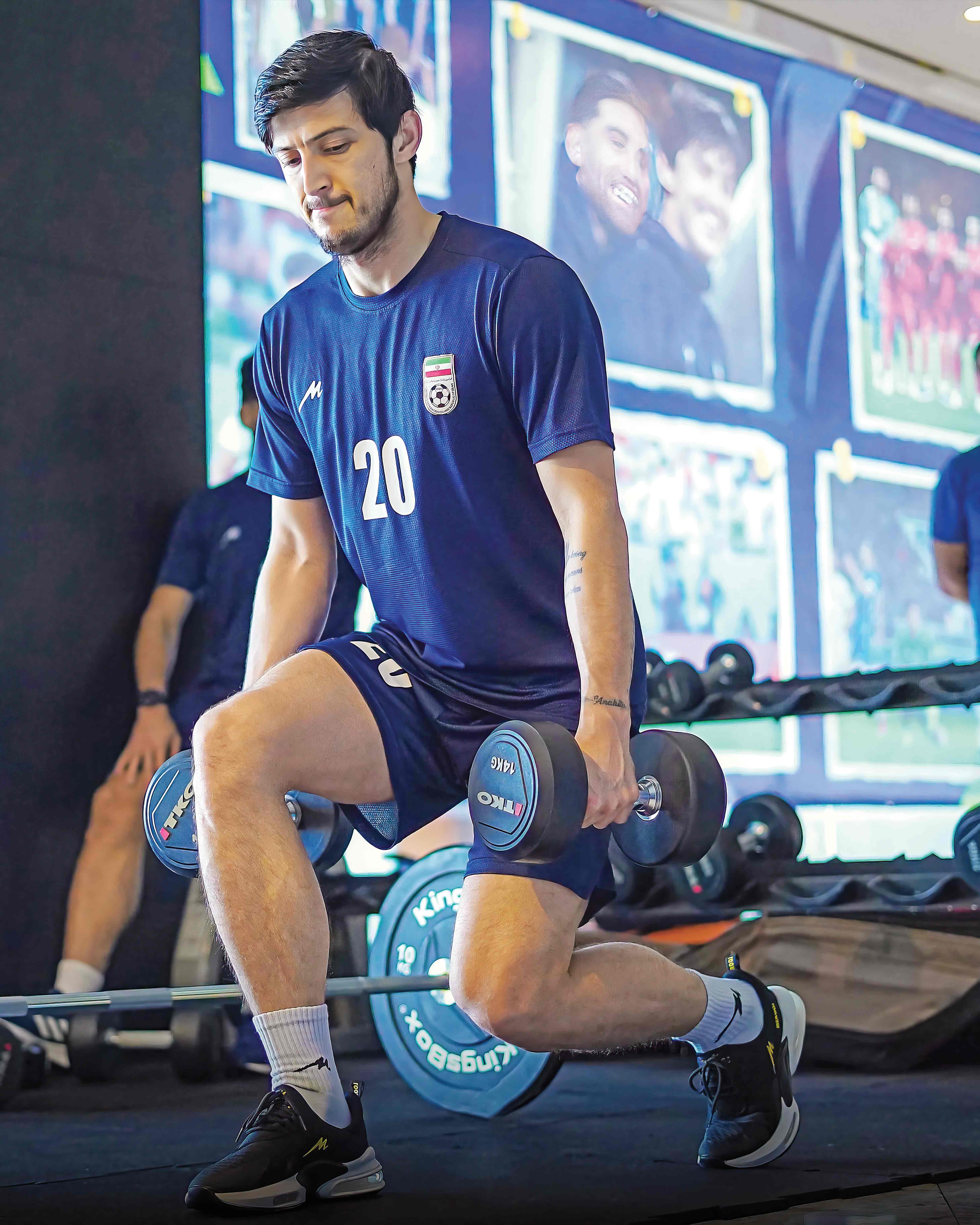 درخشش بی‌مزد