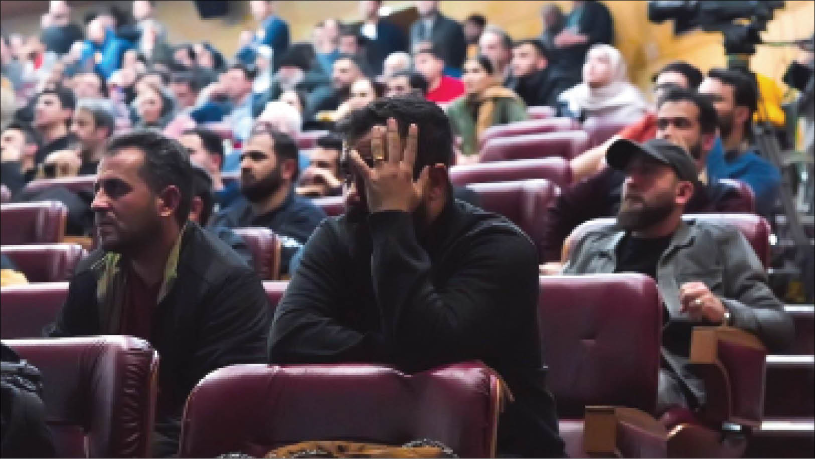 شبی که برج میلاد، استادیوم آزادی شد