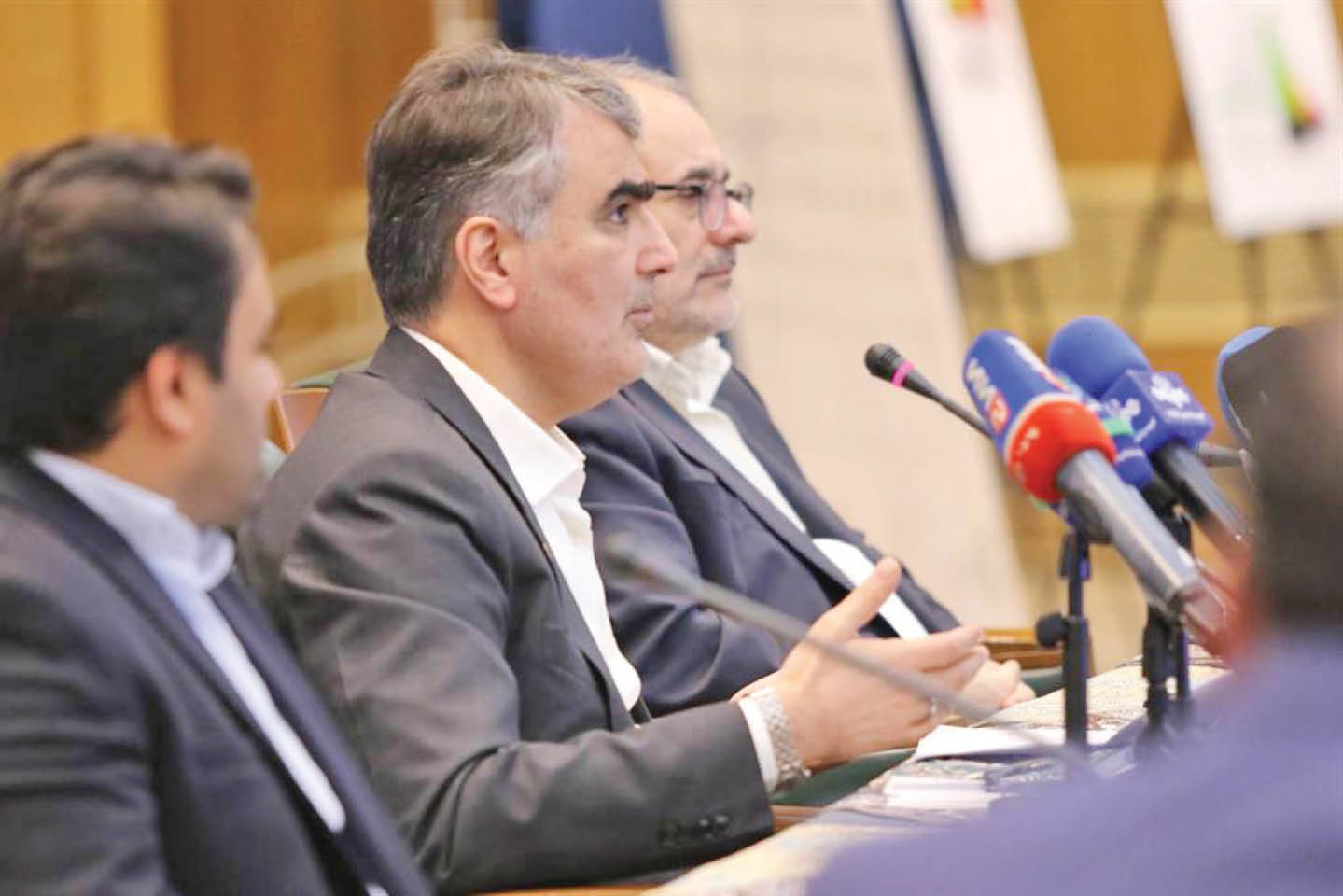 حکمرانی ریال با سوئیفت و FATF وطنی