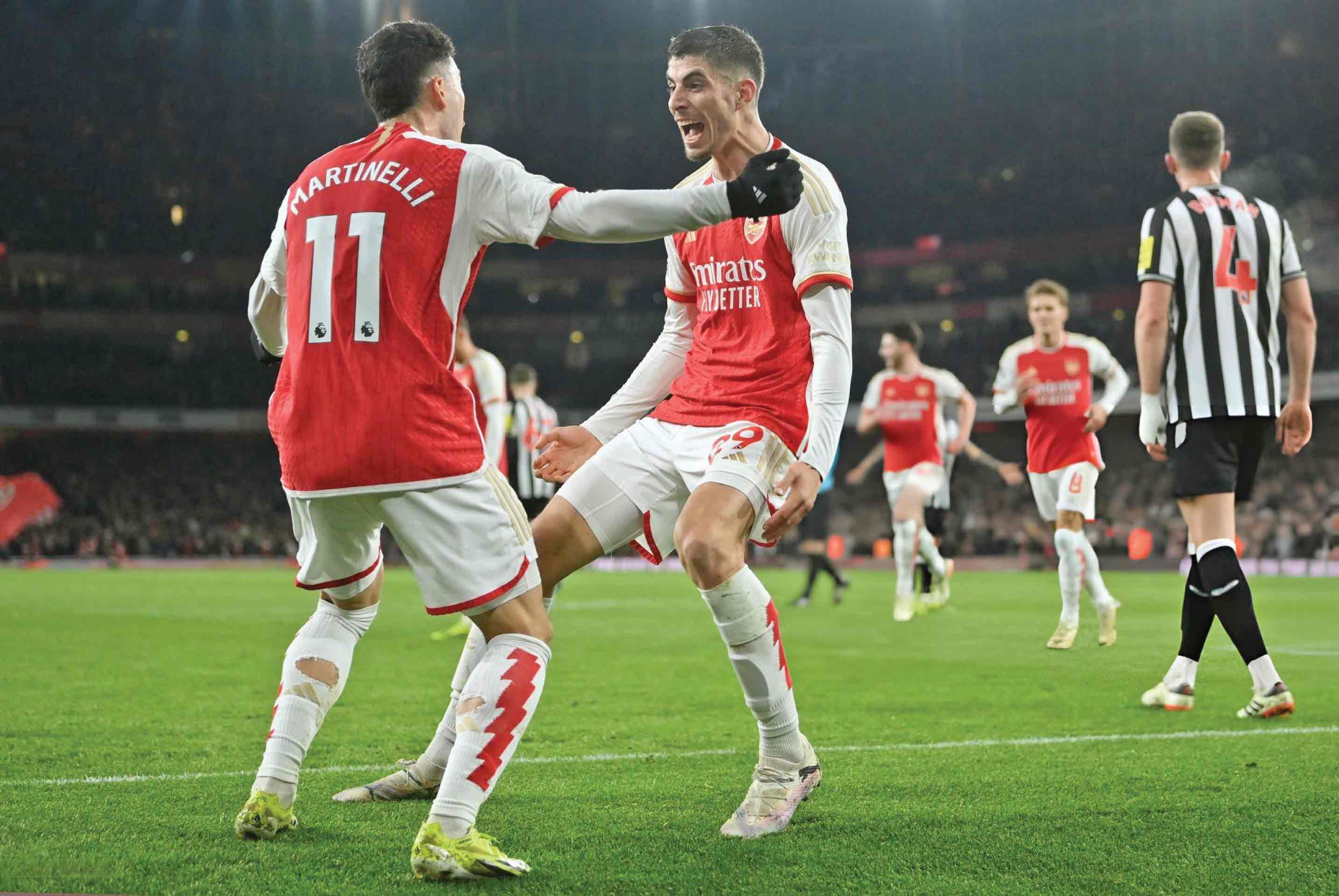 تیراندازی به کلاغ‌ها