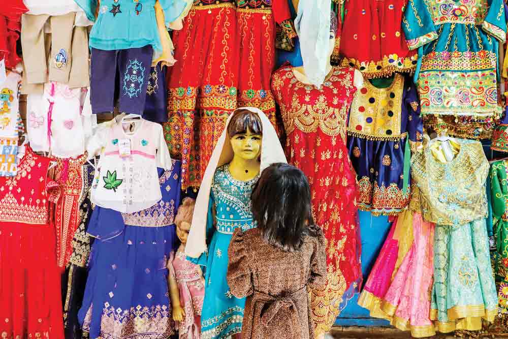 شیرینی رخت نو...