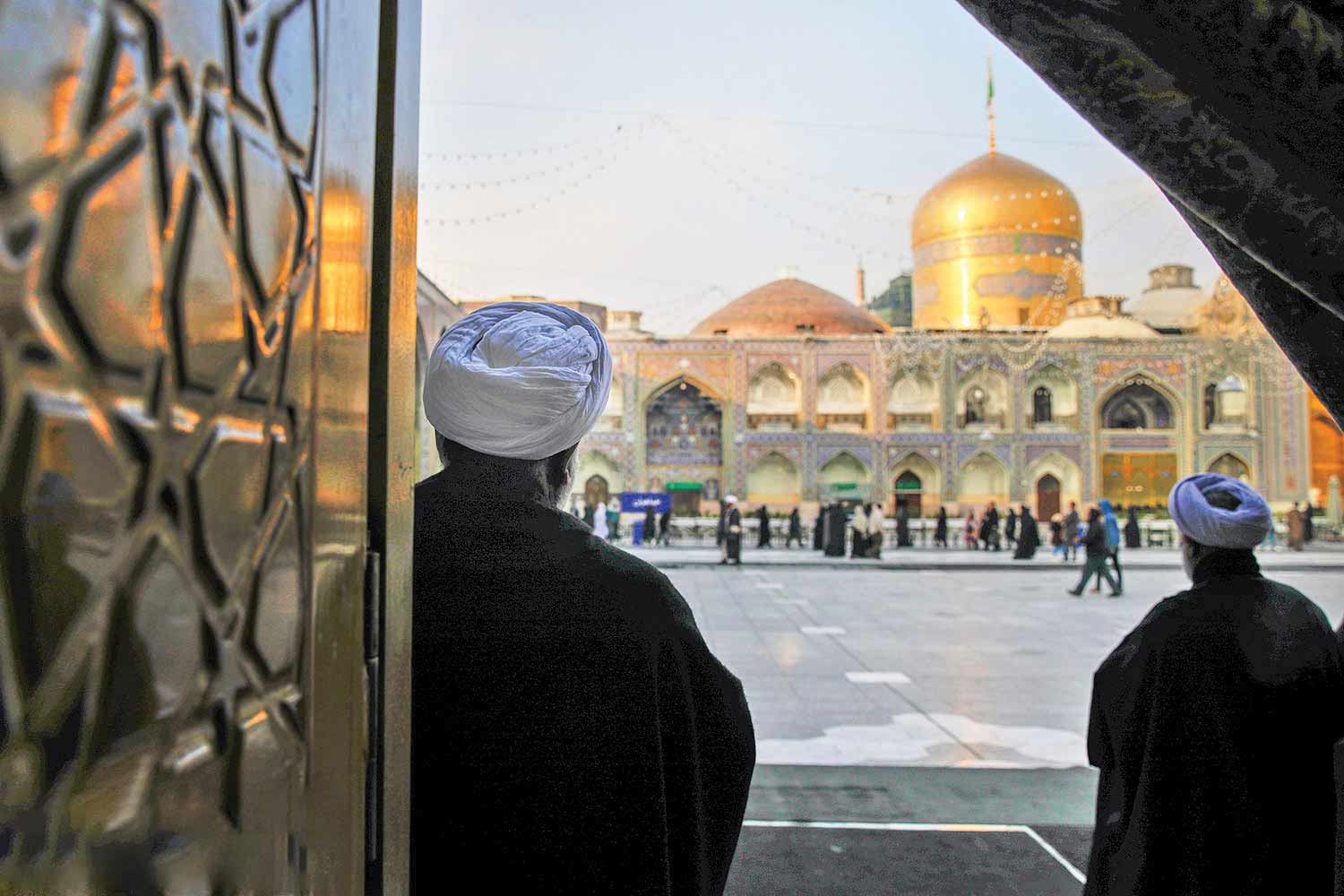 درس خارج فقه در حرم امام رضا