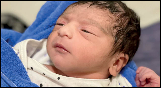 فرشته‌ای در سیل آمد