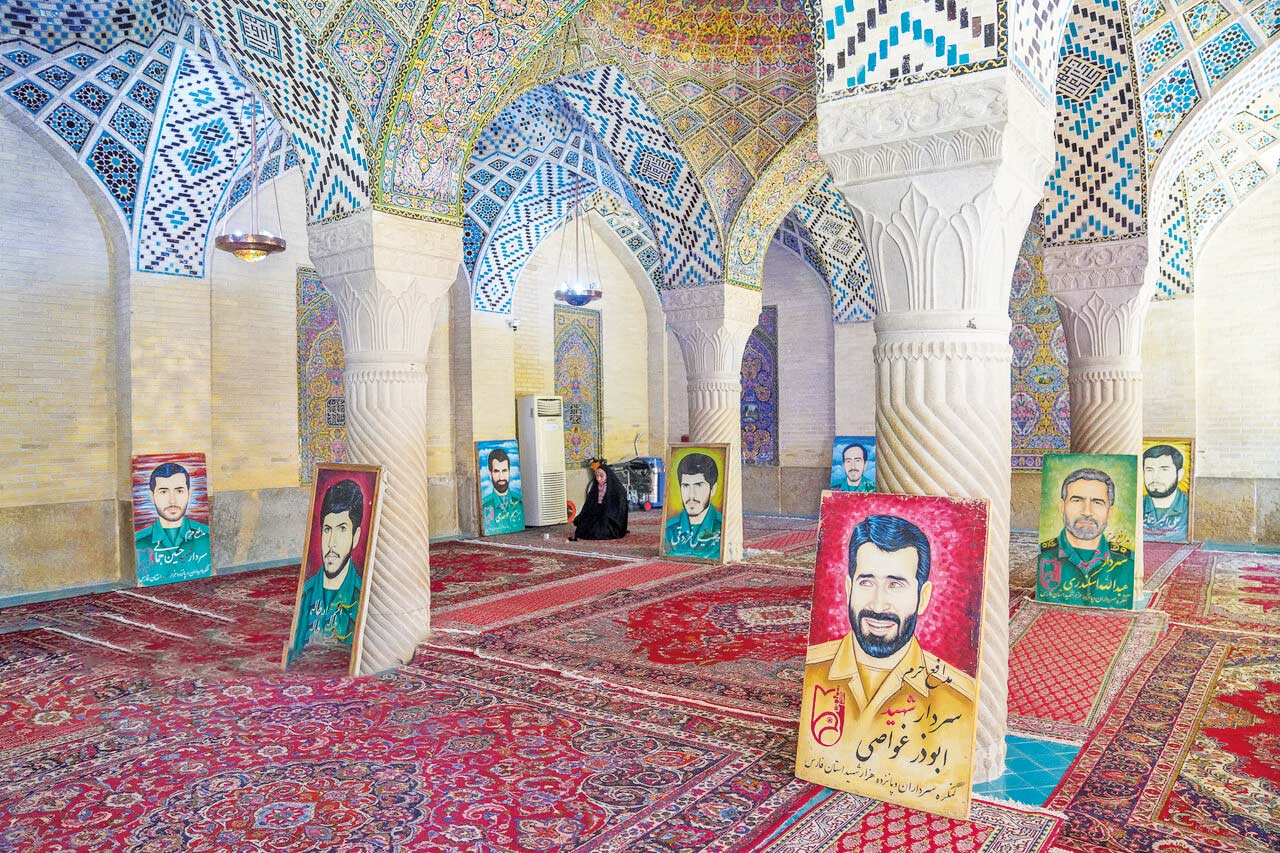 محفل انس با قرآن کریم در مسجد نصیرالملک