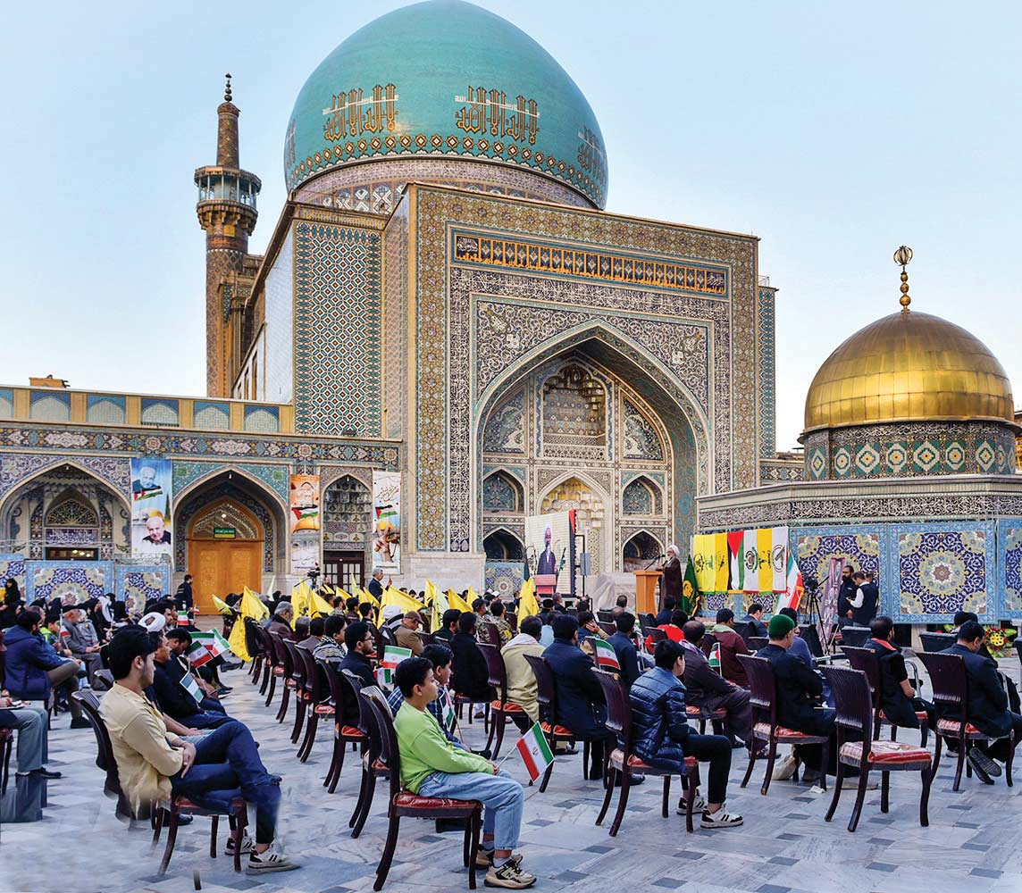 طوفان الاحرار در حرم امام‌رضاع