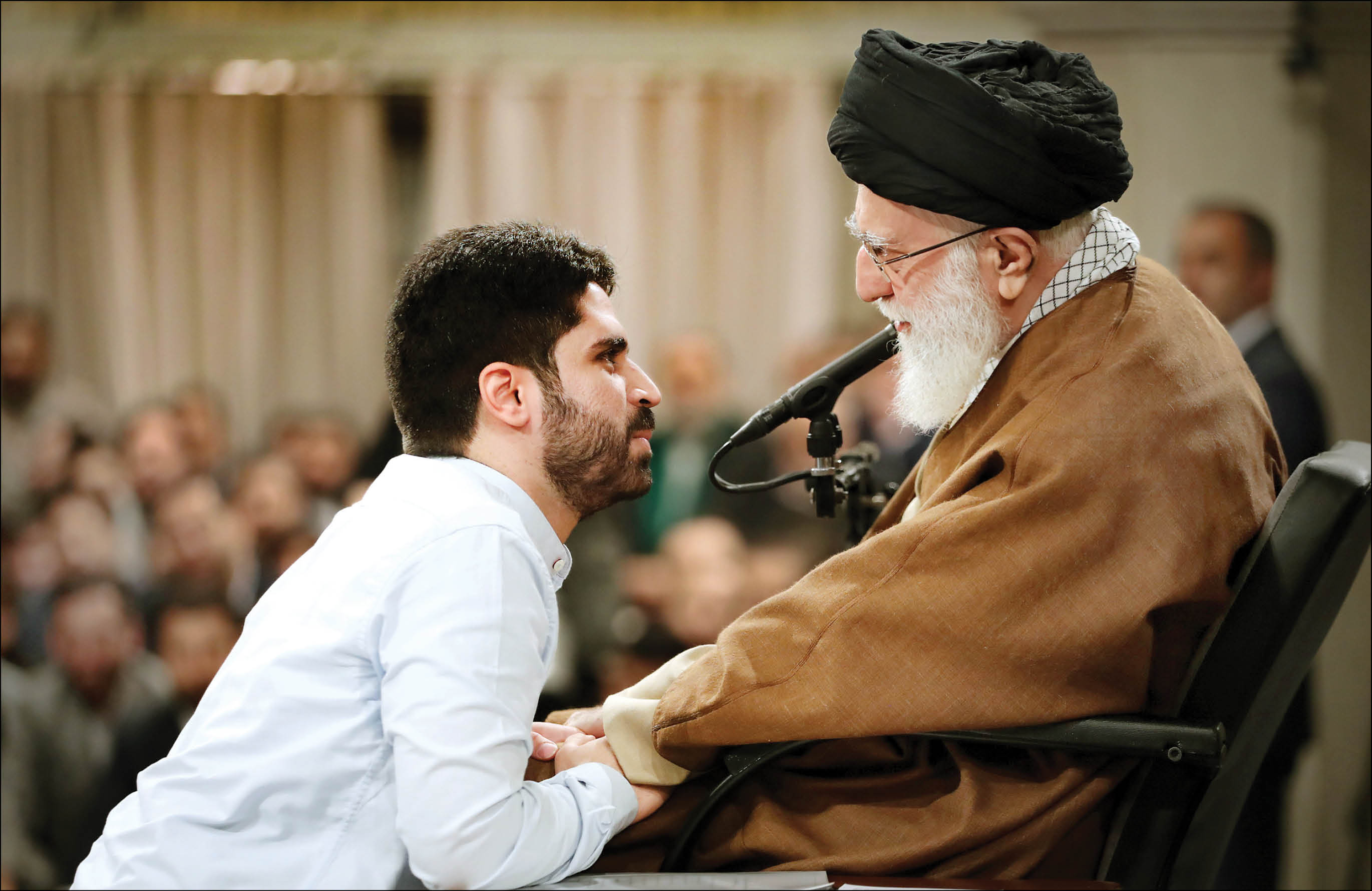 گفت‌وگو با محمد رسولی؛ شاعر و نوحه‌سرای آیینی