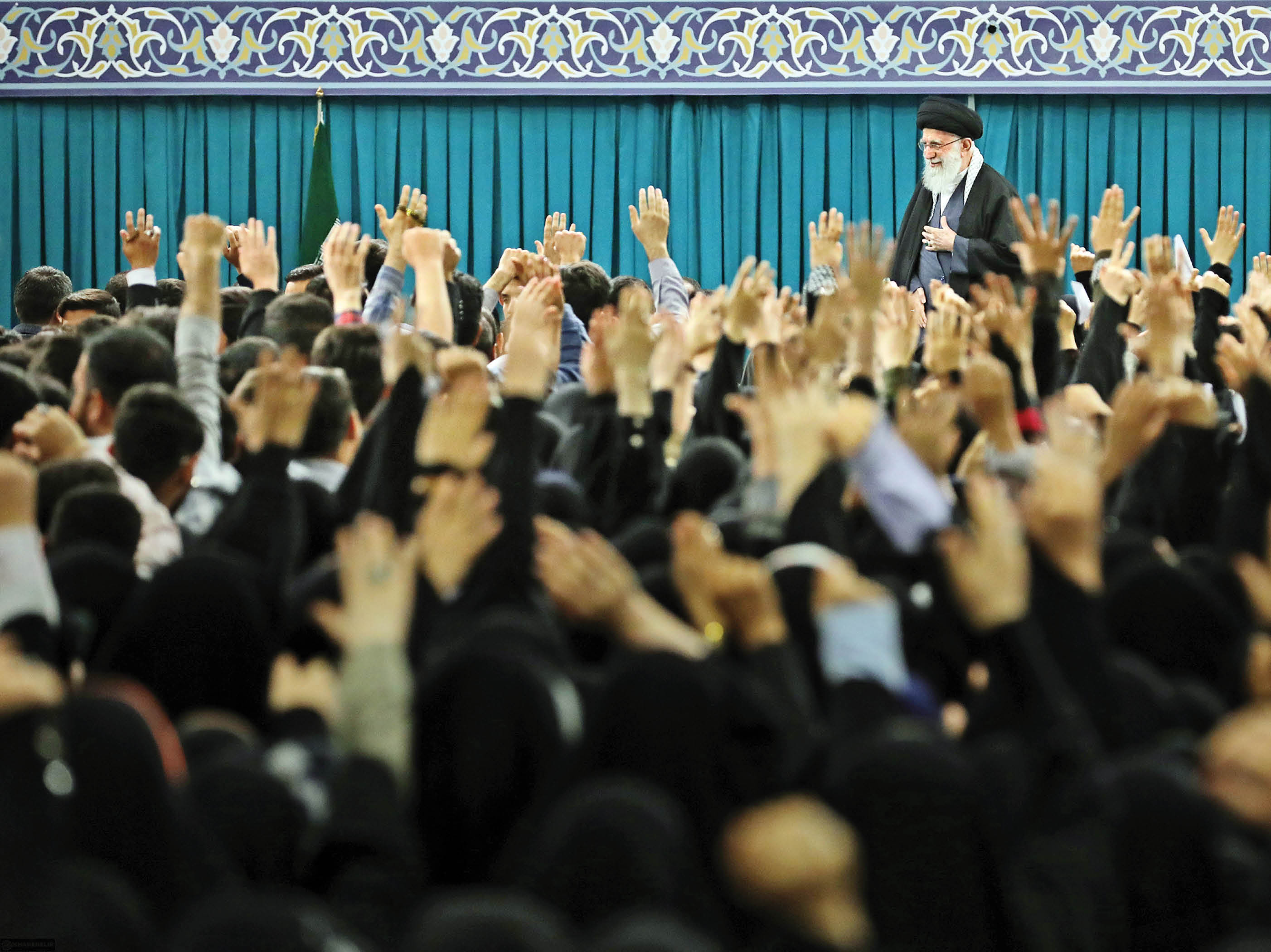 توصیه رهبر‌معظم انقلاب به دانشجویان