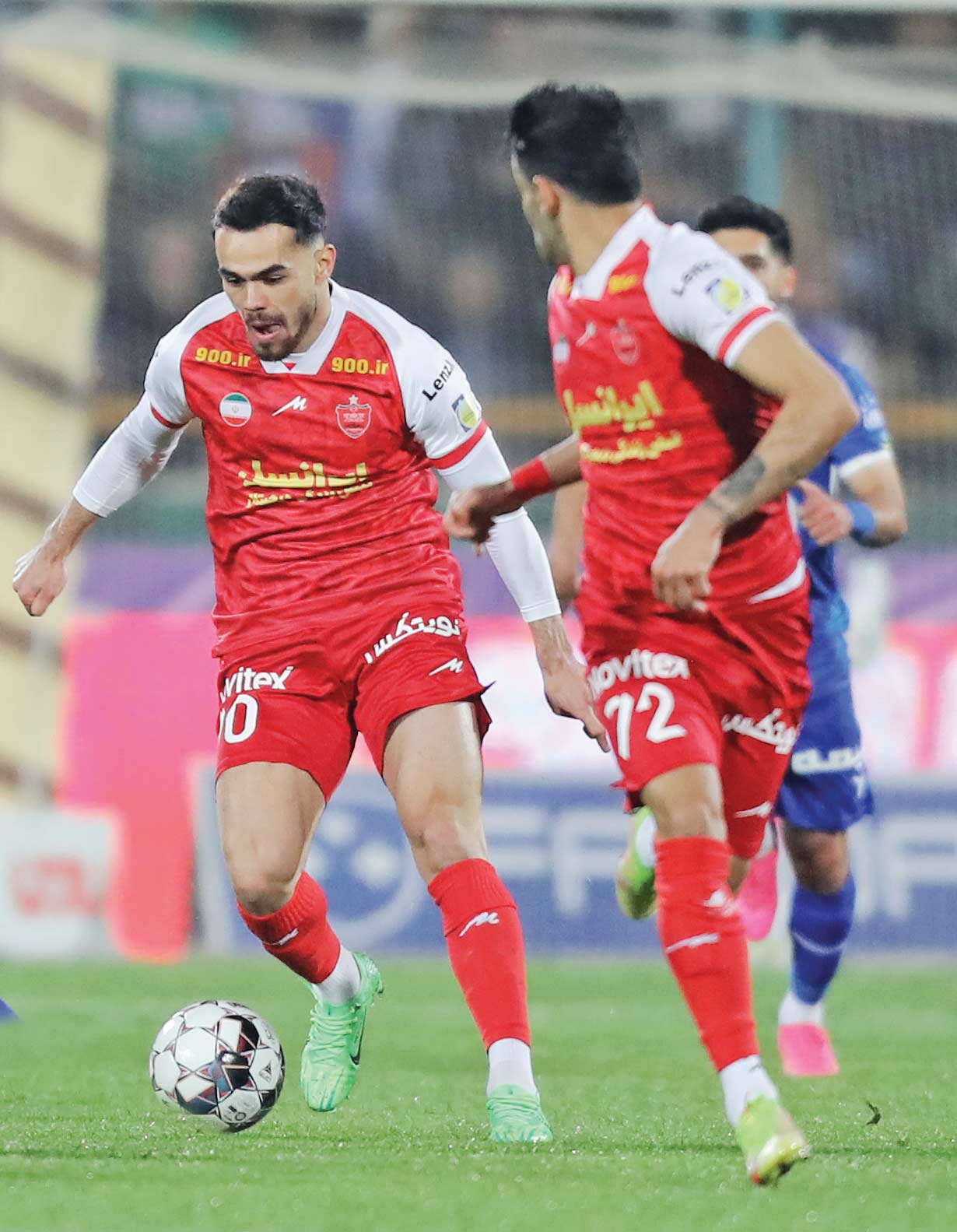 چرا پاس نمی‌دهی؟