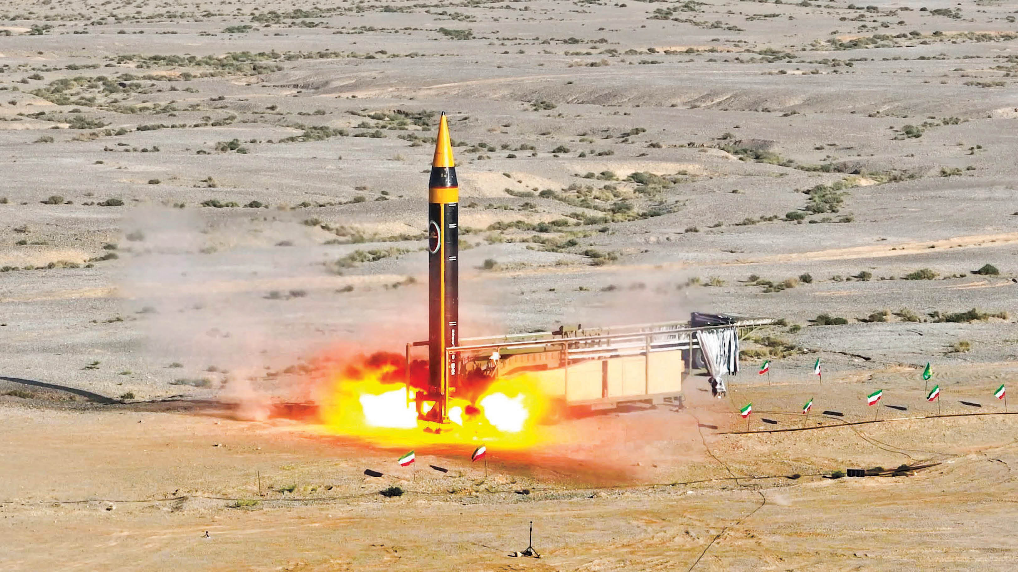 نگاهی به برخی از موشک‌ها و پهپادهای ایرانی که قابلیت هدف قرار دادن سرزمین‌های اشغالی را دارند