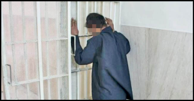 مردی بعد از قتل همسرش جسد او را زیر تخت فرزندش مخفی کرد