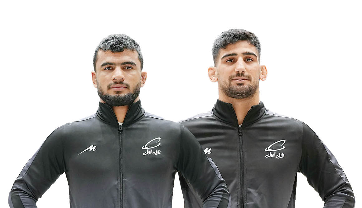 فرنگی کامل شد