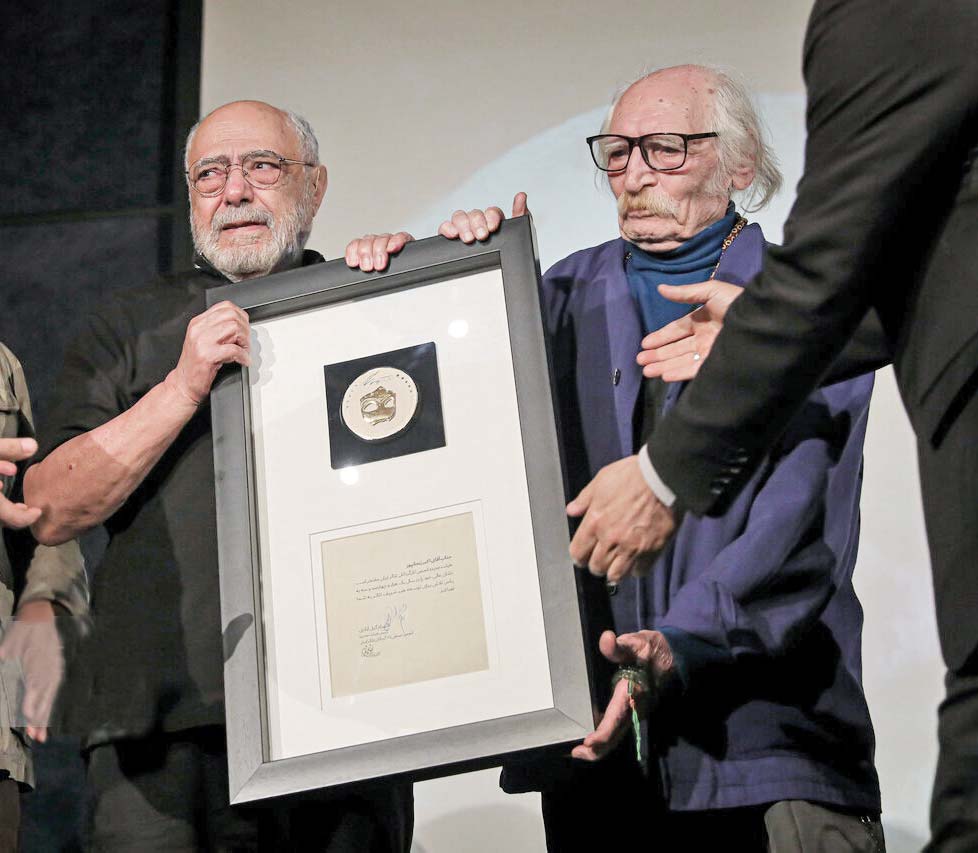 نکوداشت اکبر زنجانپور در خانه هنرمندان