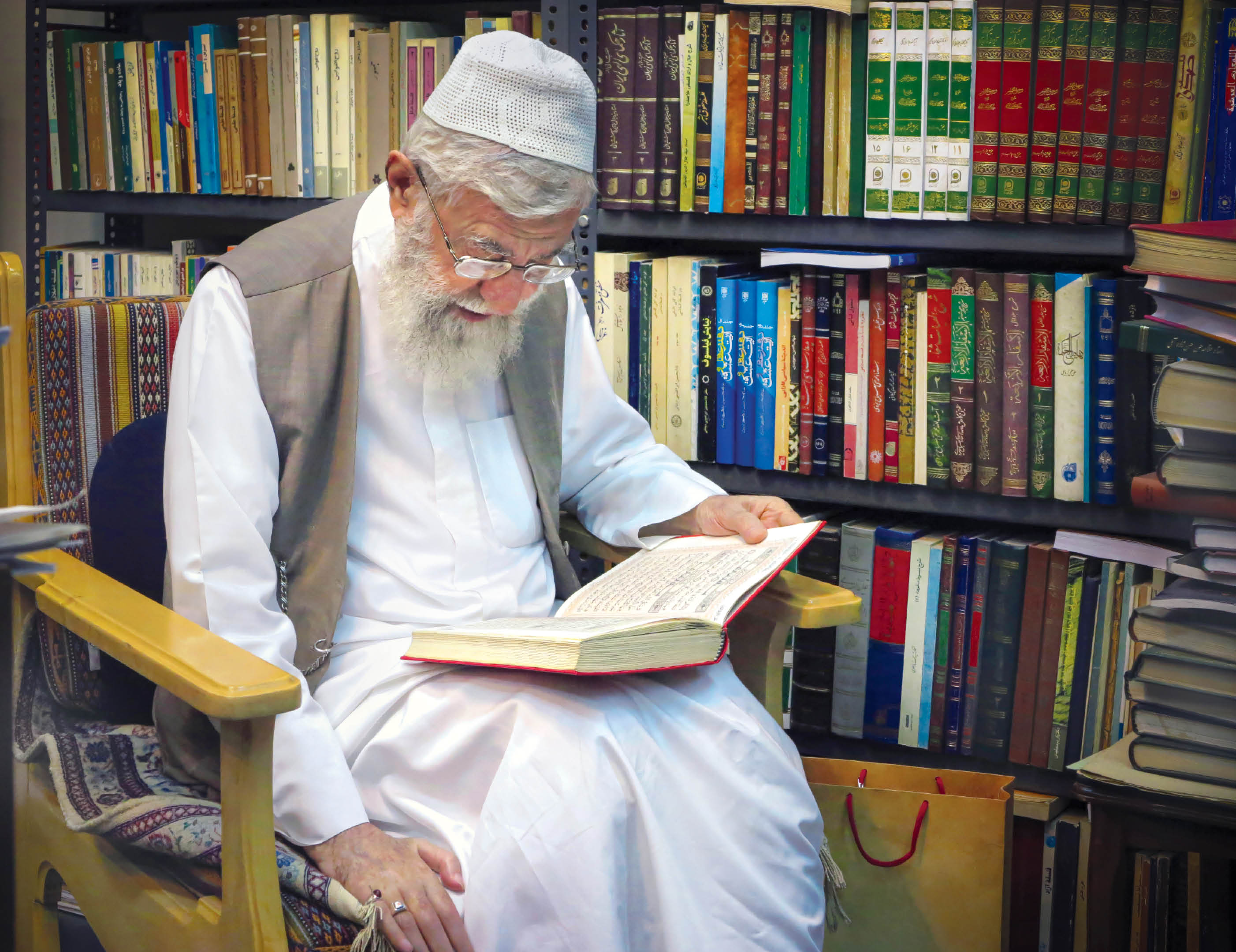 تکالیف سه‌گانه حوزه کتاب از منظر رهبر انقلاب