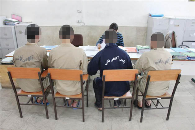 گیر افتادن باند دزدان در دوربین مخفی