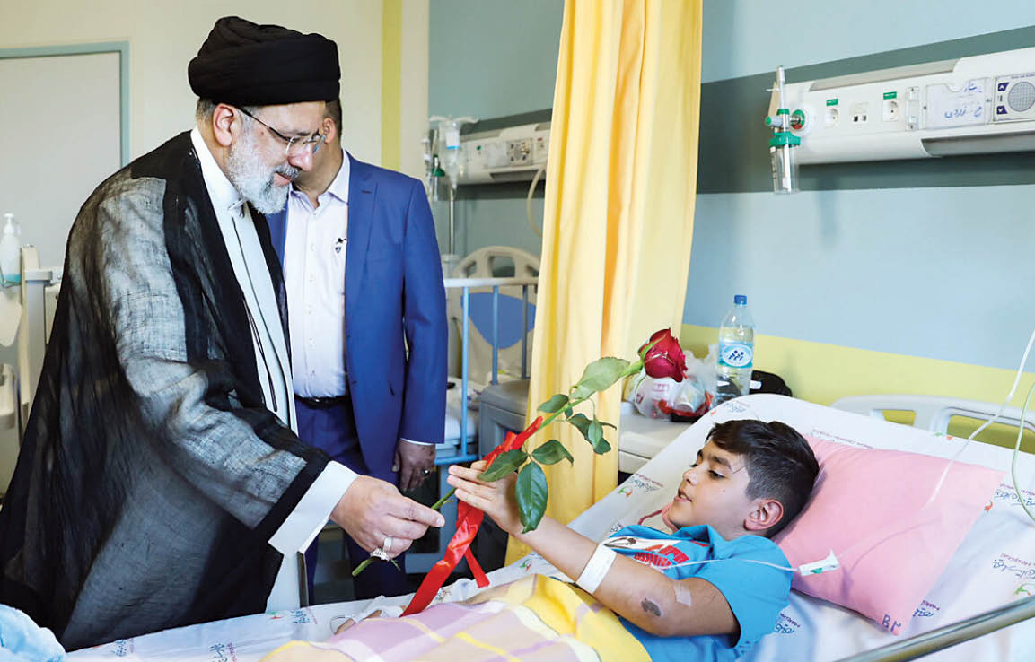 پای قولش به بیماران ایستاد