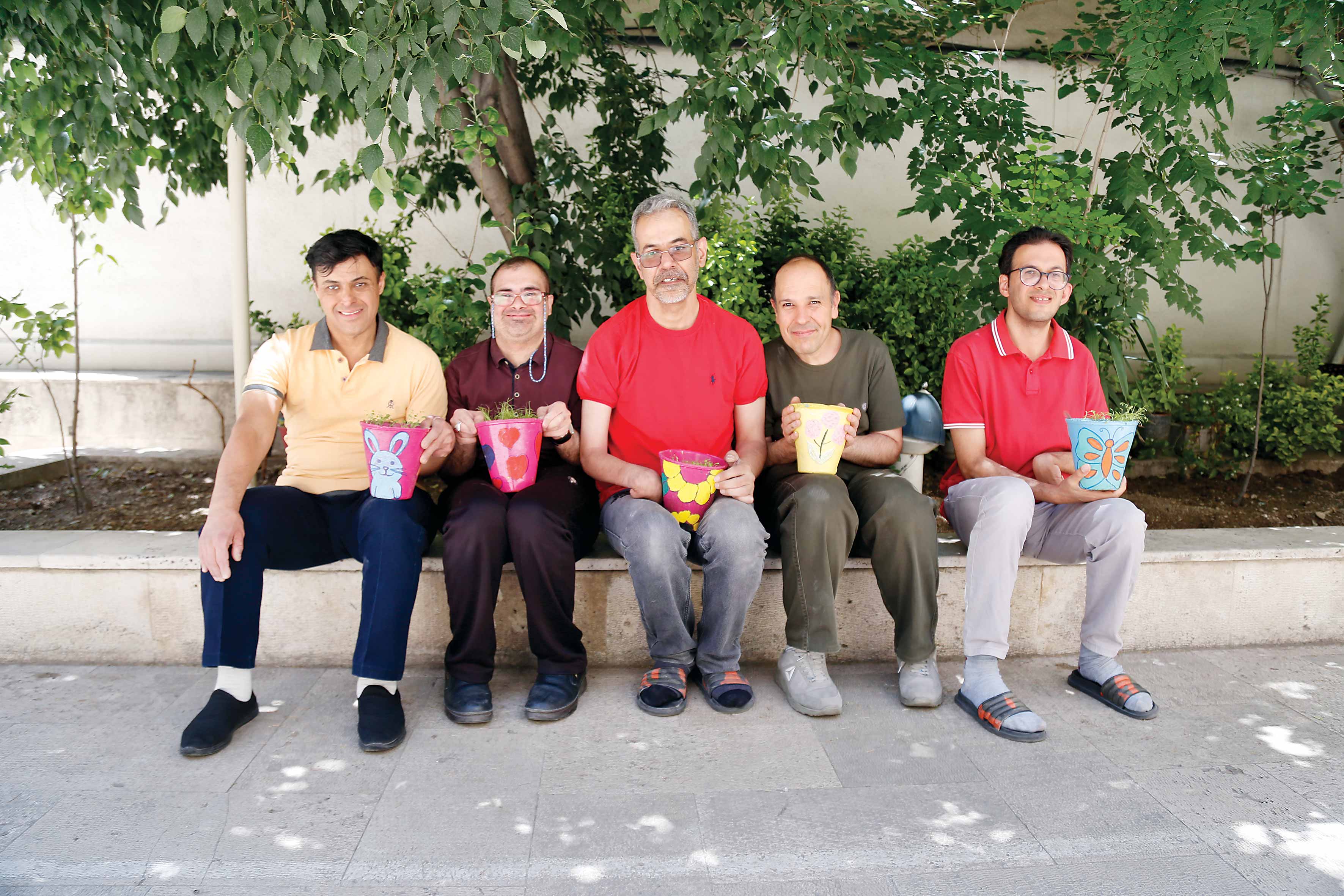 حوض نقاشی بچه‌های پلاک 9