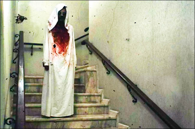 تفریح ترسناک از آب گذشته