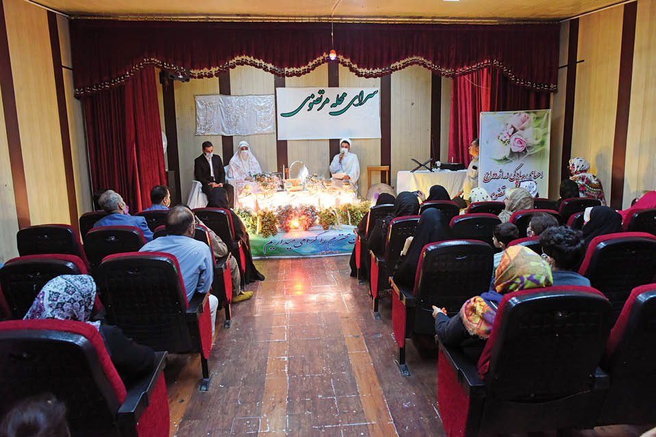 مردم برای محله تصمیم ‌ می‌گیرند