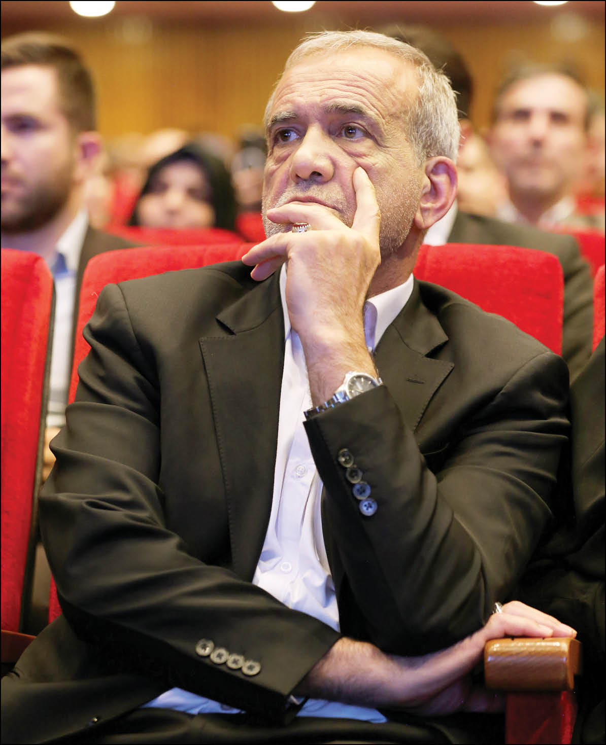 بازخوانی رویکردهای ارزشی پزشکیان