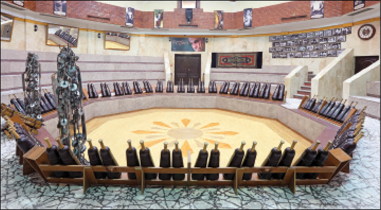 معاون اماکن سازمان ورزش شهرداری تهران از آغاز طراحی ساخت ۵ دهکده ورزشی در پایتخت خبر میدهد