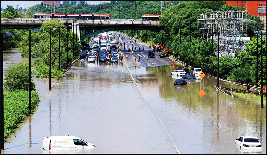 توفان، تورنتو را به هم ریخت